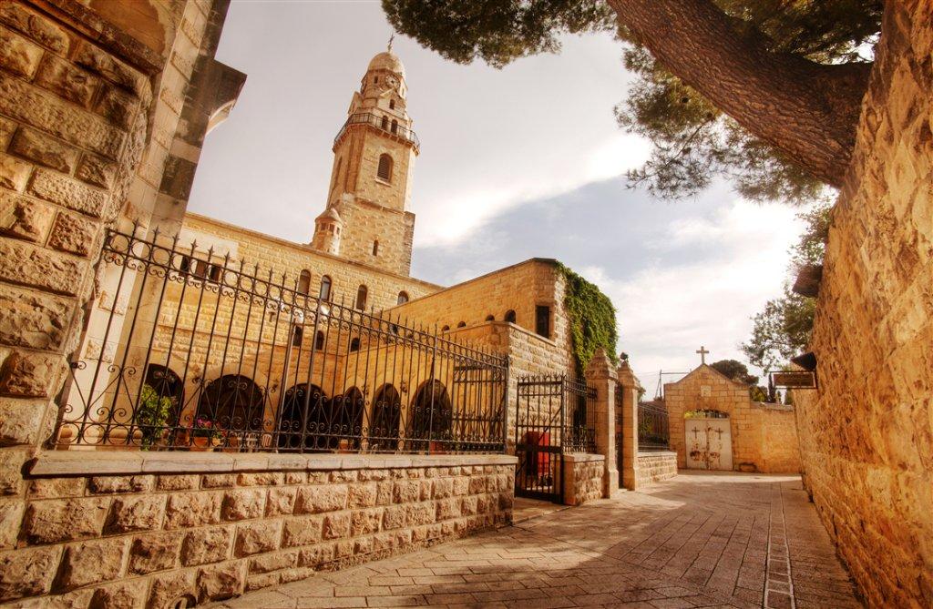 Вид на Успенский собор в Иерусалиме. Фотограф Ноам Чен.jpg